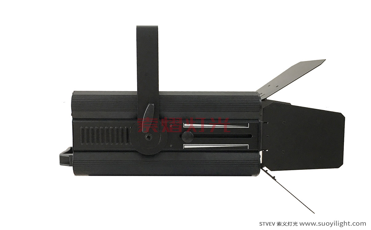 Poland200W LED Thread Zoom Spot Light