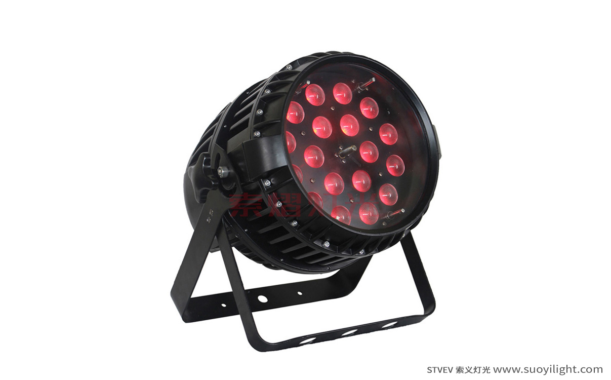 Poland18*10W LED Zoom Waterproof Par Light