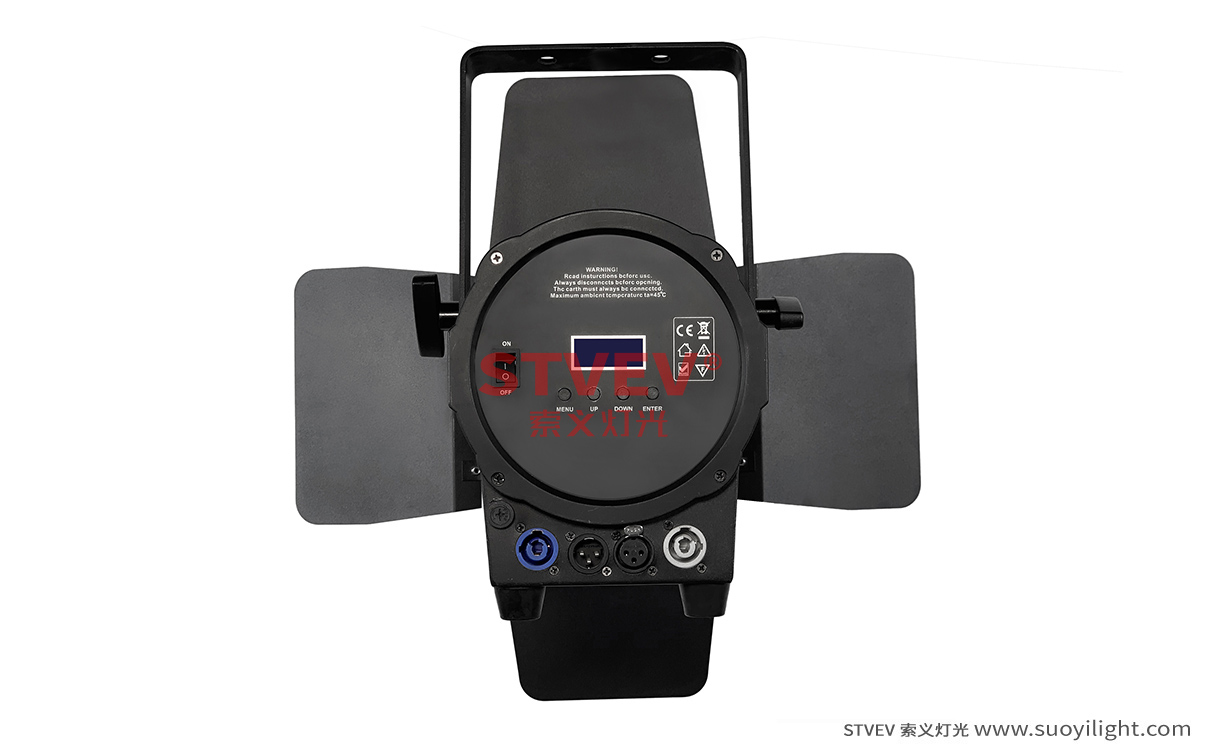Poland150W,200W LED变焦聚光灯